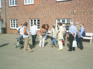 Loading Image